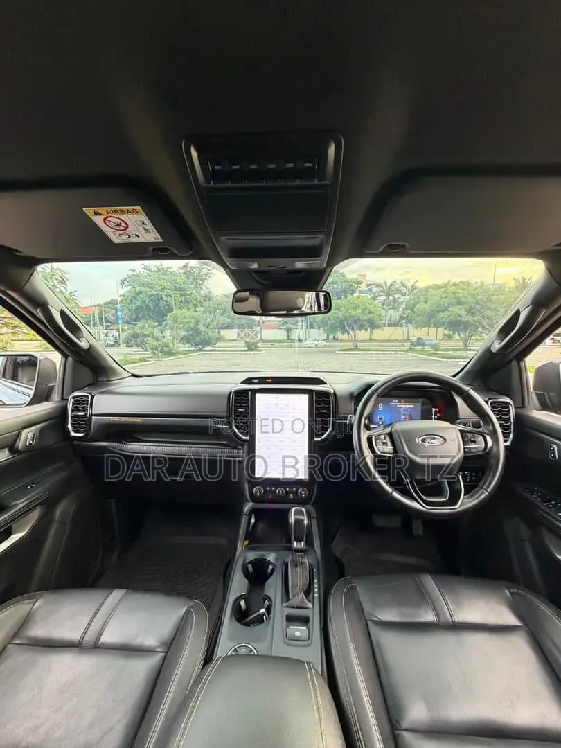 Ford Ranger Wildtrak 2023 Gray