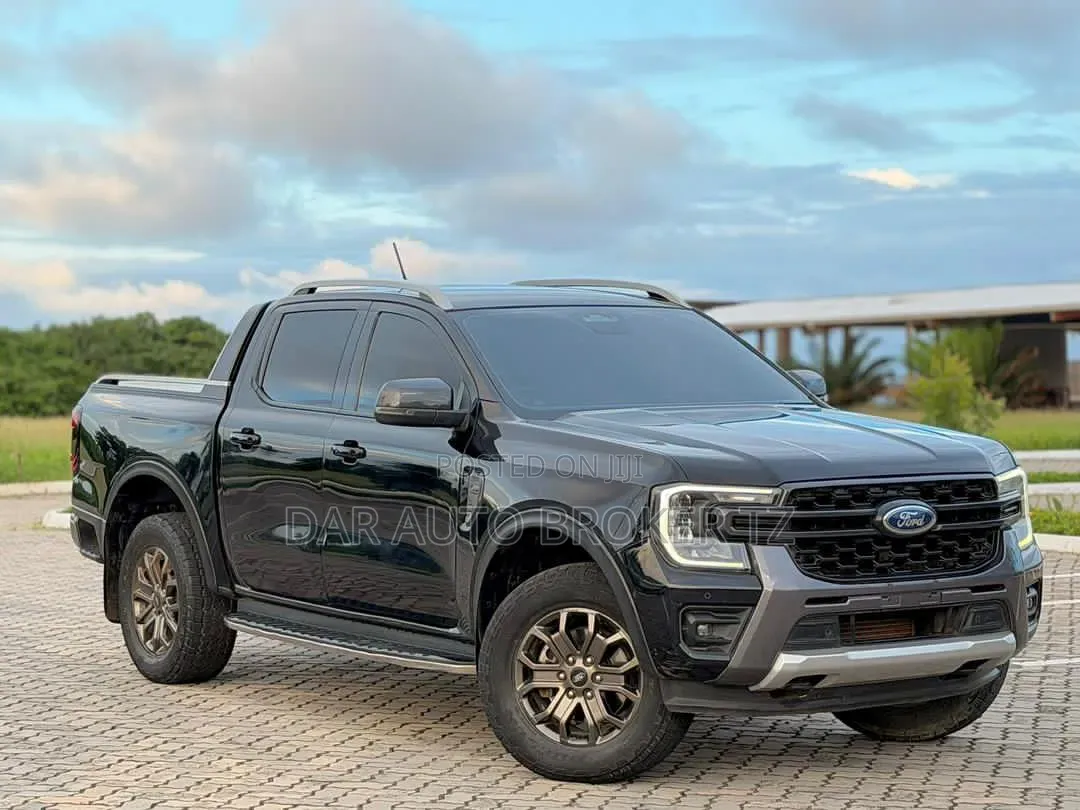 Ford Ranger Wildtrak 2023 Gray