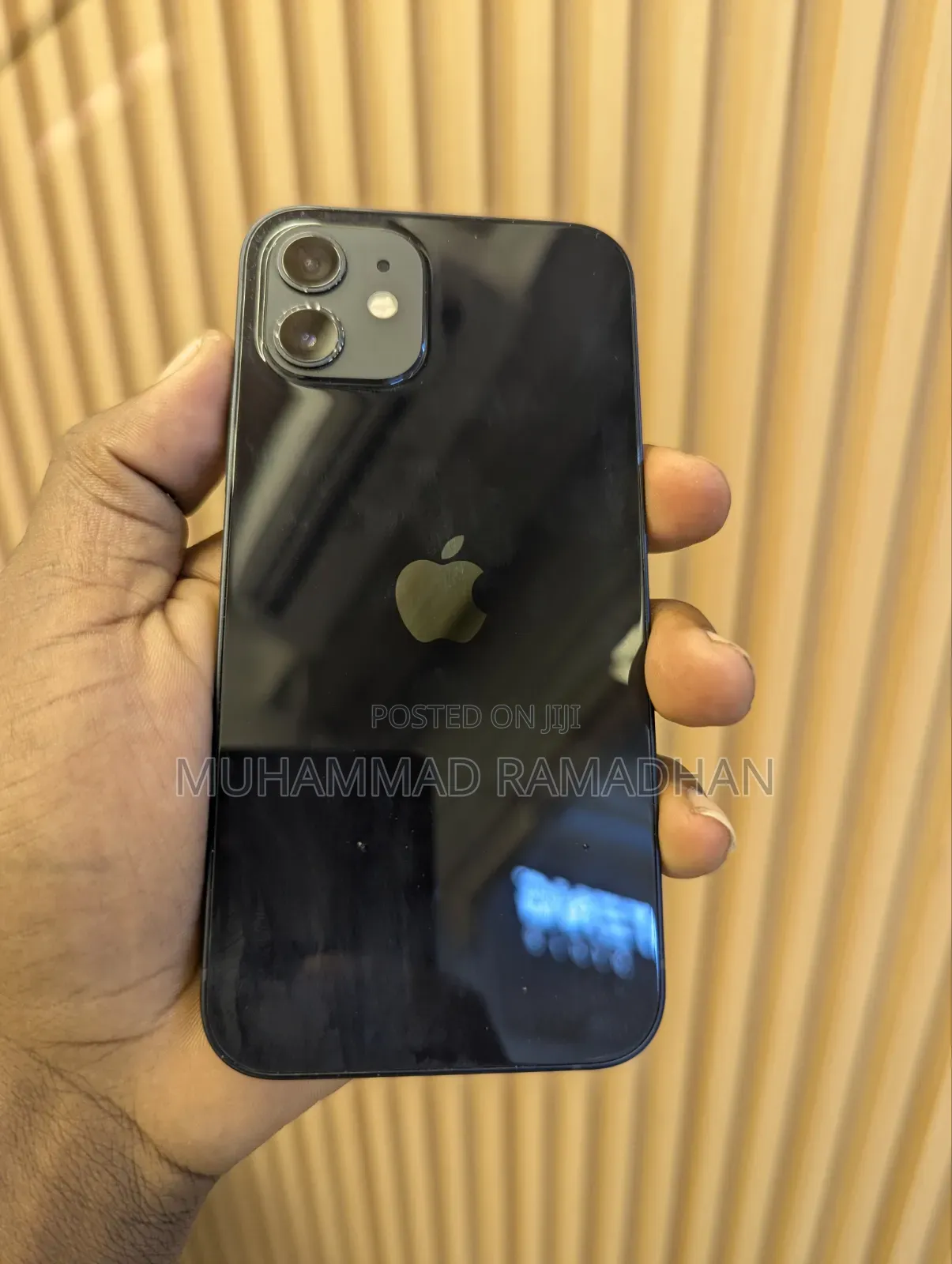 Apple iPhone 12 64 GB Black