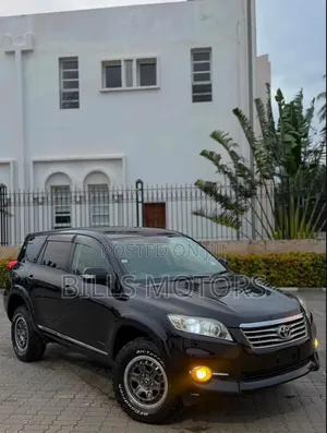 Toyota Vanguard 2010 Black