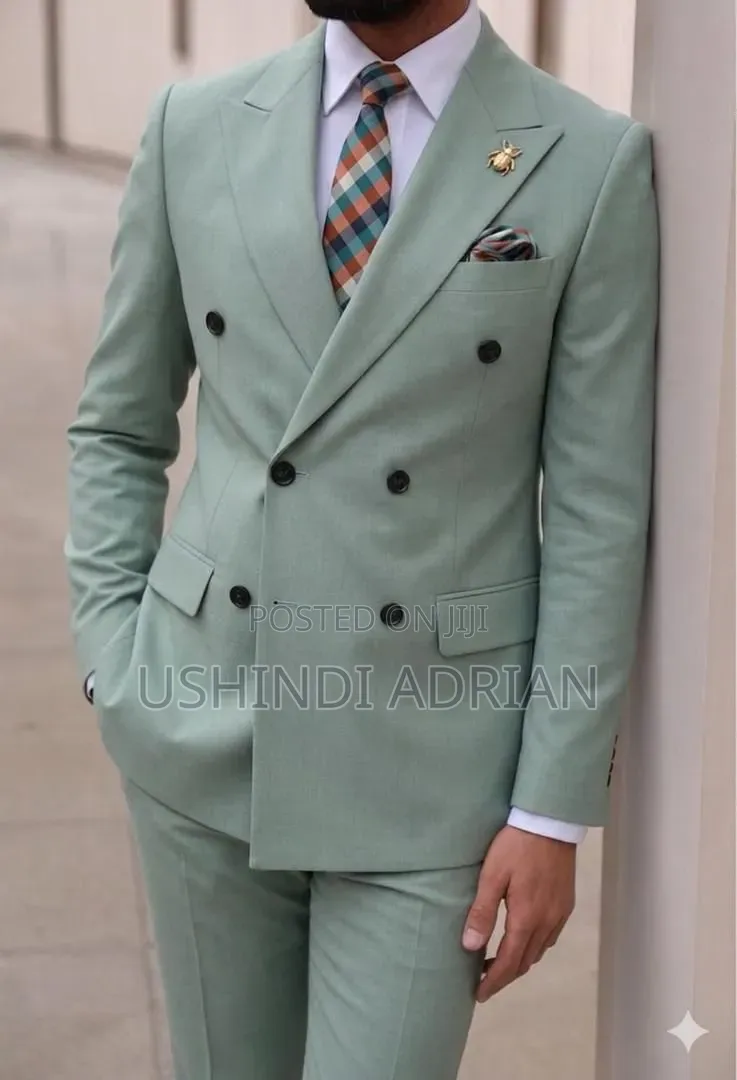 High Quality SuitsBrand: Ricardo