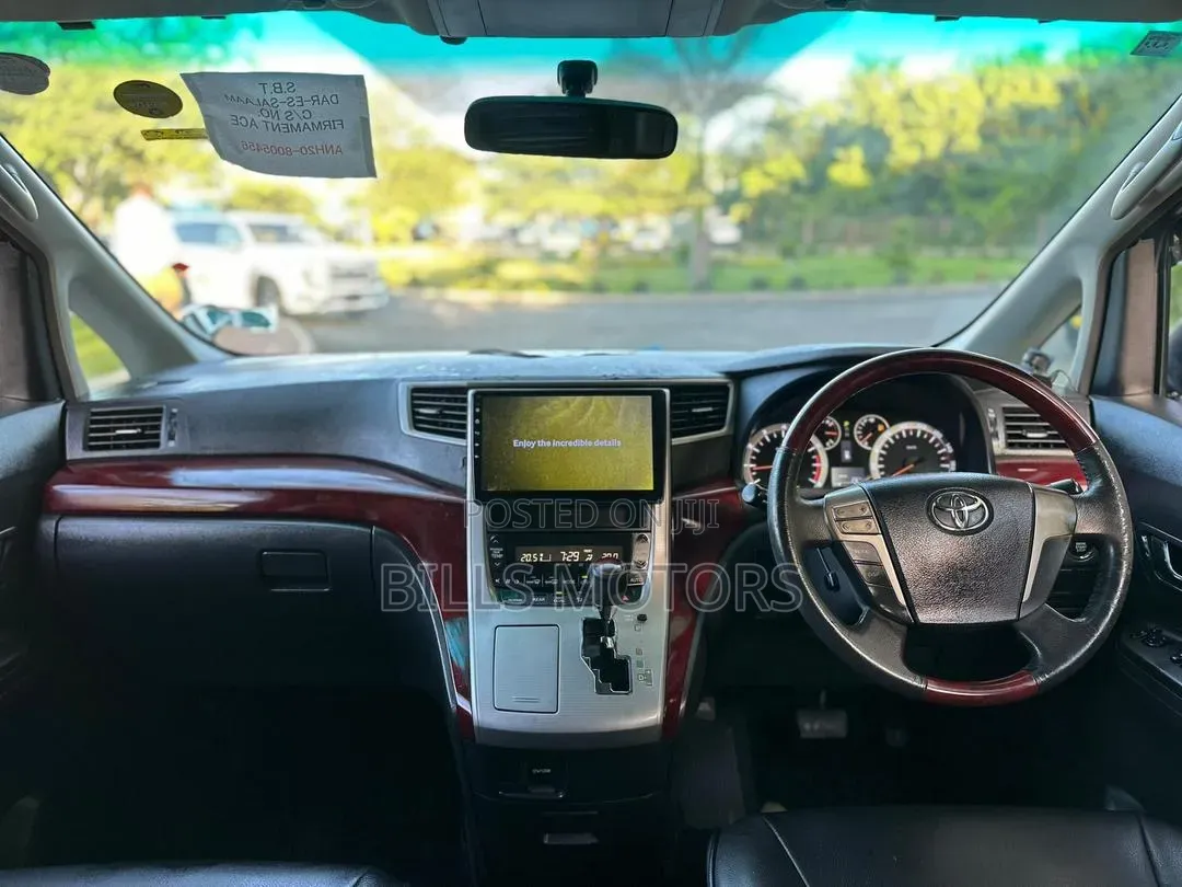 Toyota Alphard 2009 White