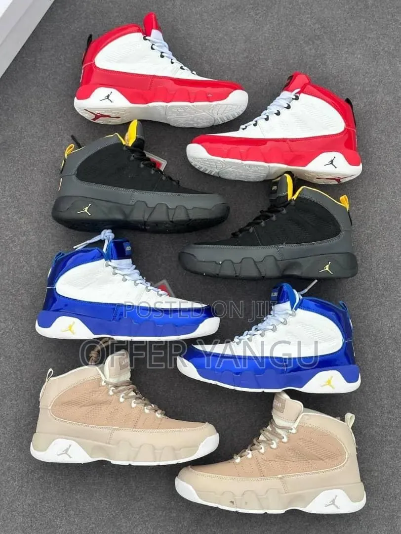 Jordan 11 Sneakers