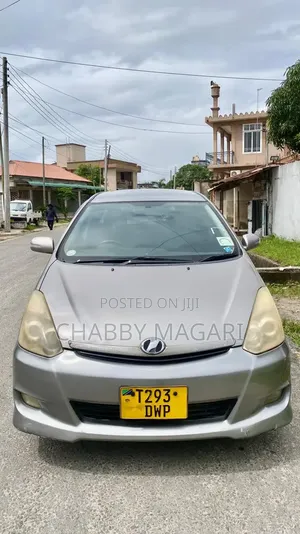 Toyota Wish 2005 Gray