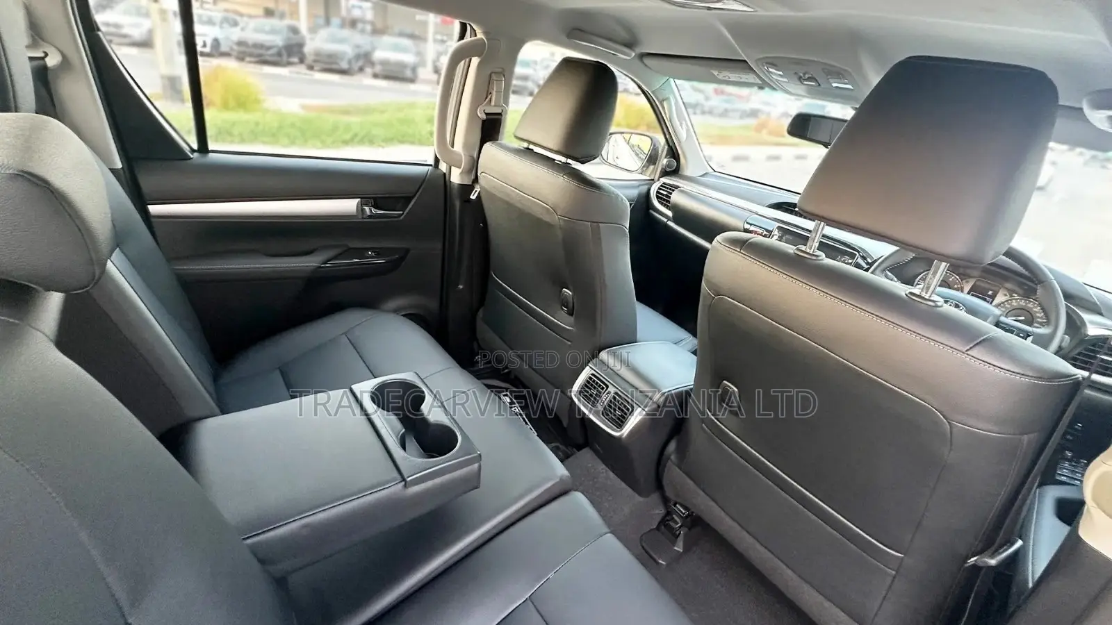 New Toyota Hilux 2025 Pearl