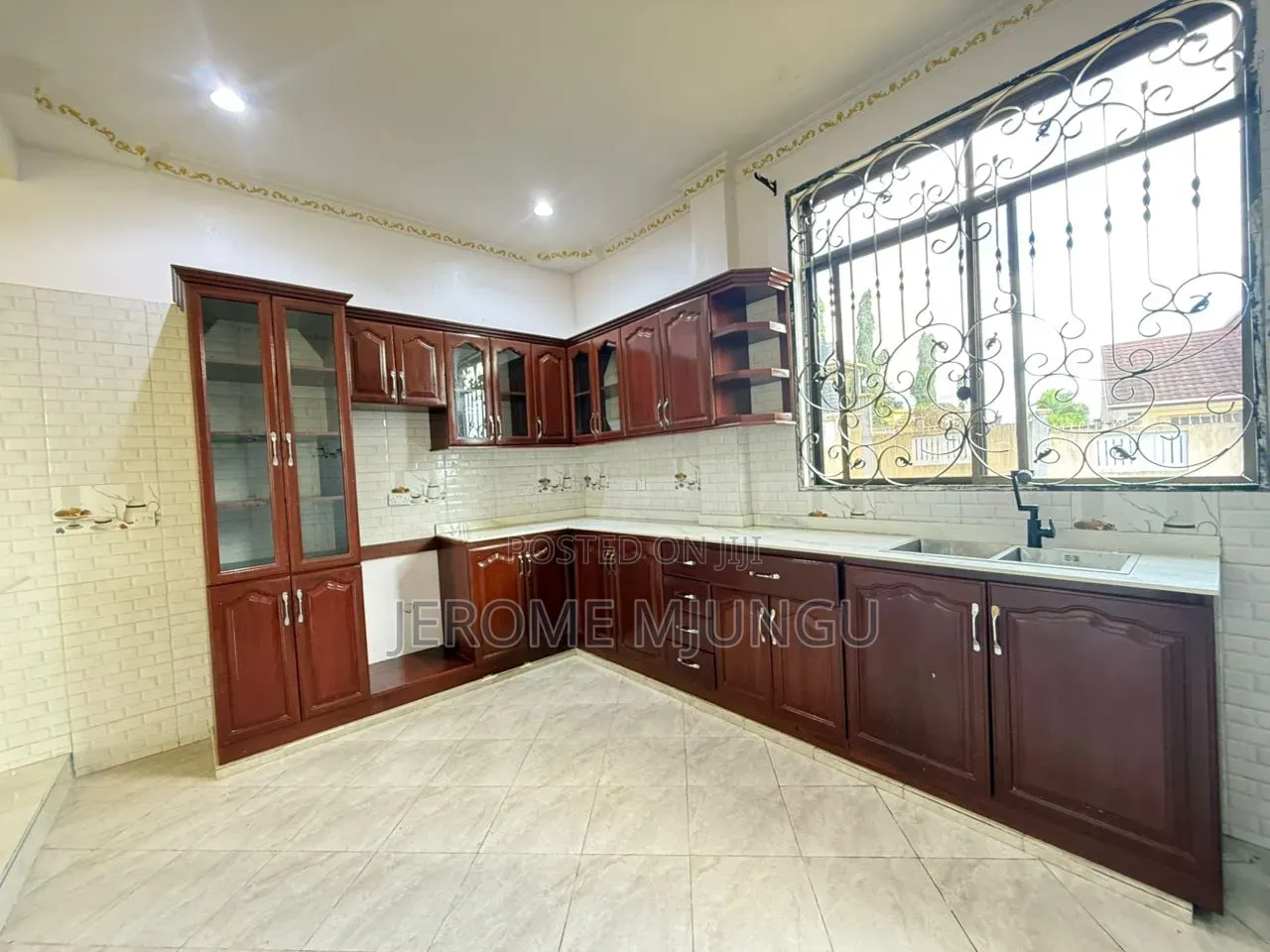 6bdrm House in Mbezi for rent