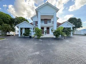 9bdrm House in Mbweni for rent