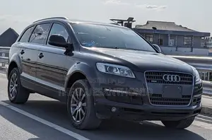 Audi Q7 2010 Black