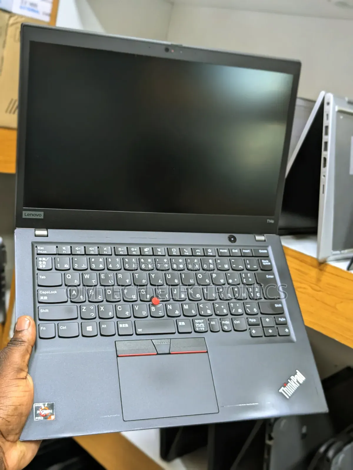Laptop Lenovo ThinkPad T14s Gen 2 16GB AMD Ryzen 7 SSD 256GB