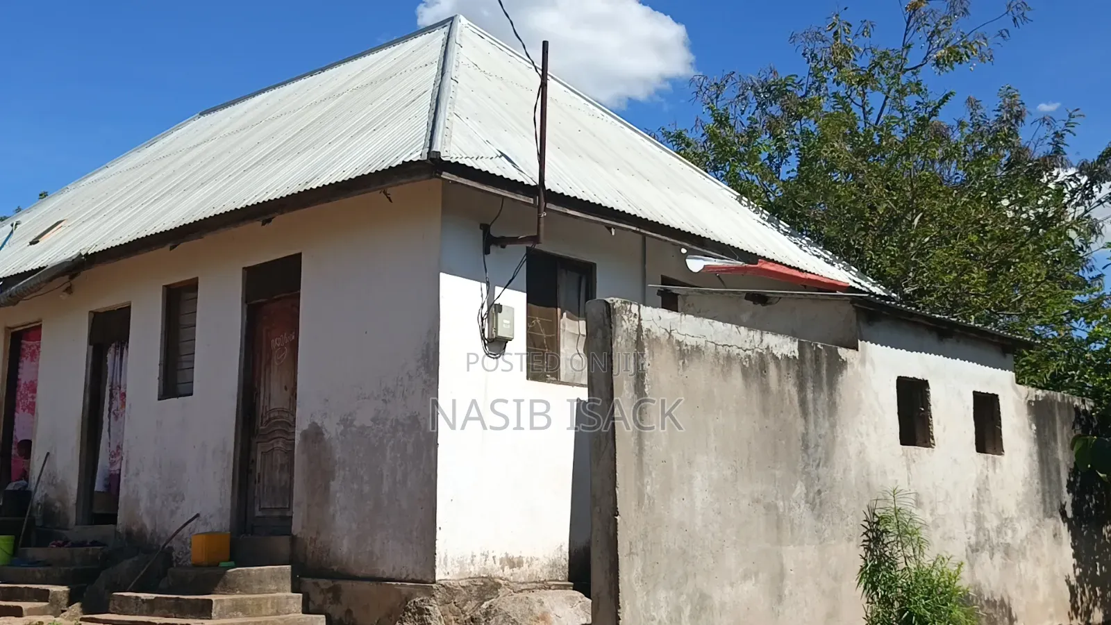 Furnished 8bdrm House in Igoma for sale