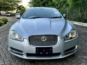 Jaguar XF 2009 Silver