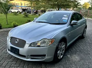 Jaguar XF 2009 Silver