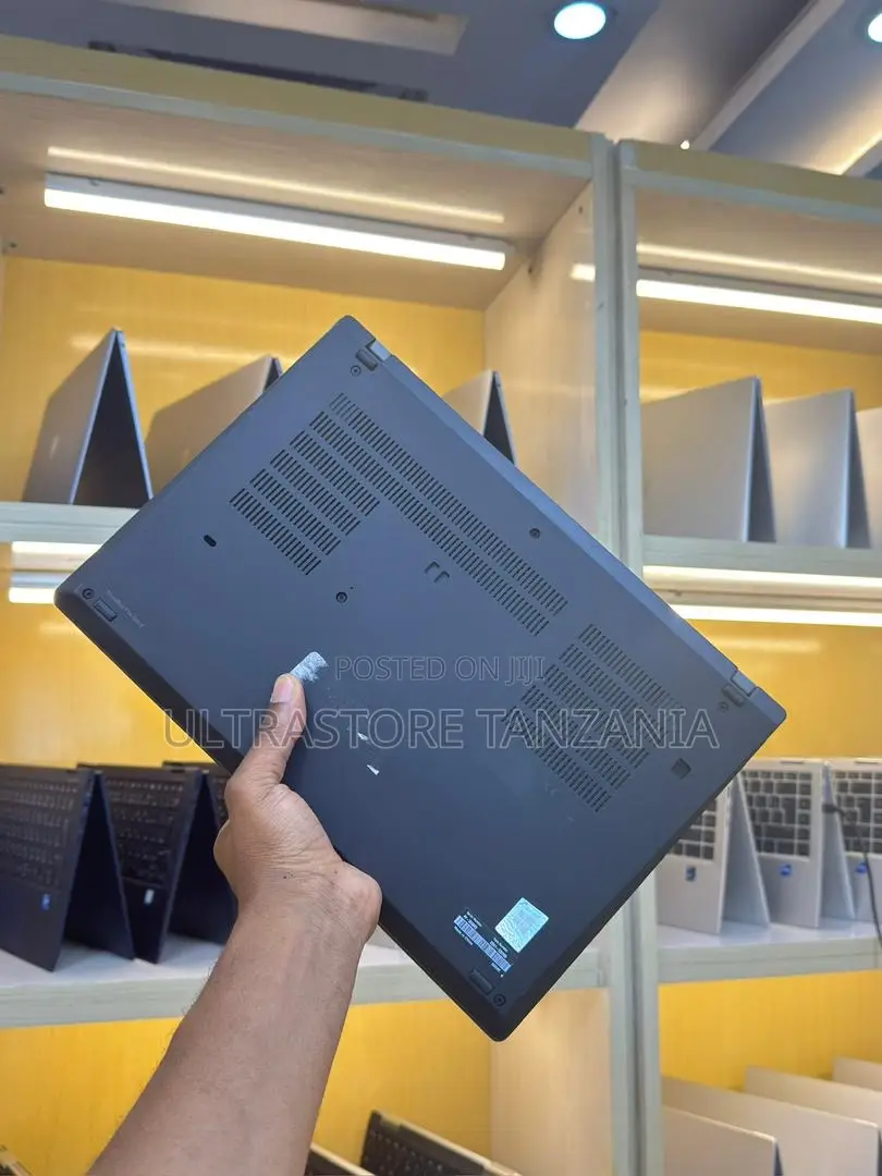 New Laptop Lenovo ThinkPad T14 16GB Intel Core i5 SSD 256GB