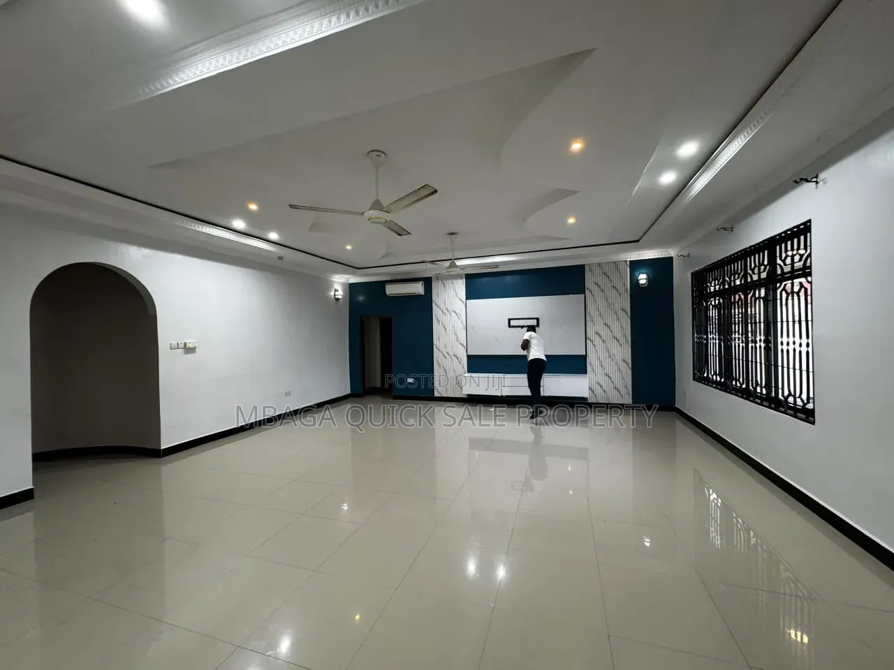 4bdrm House in Bunju Beach for rent