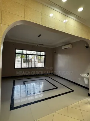 4bdrm House in Bunju Beach for rent