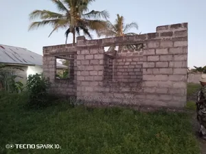 1bdrm Townhouse/Terrace In Tanzania Daresalaam, Ukonga For Sale