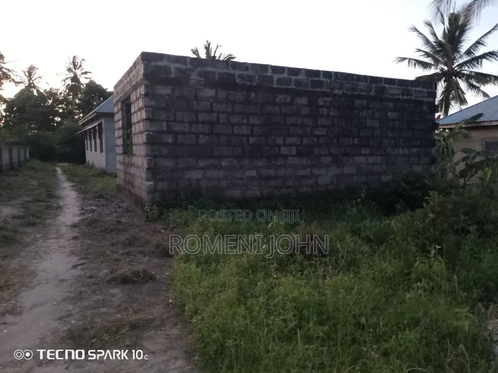 1bdrm Townhouse/Terrace In Tanzania Daresalaam, Ukonga For Sale