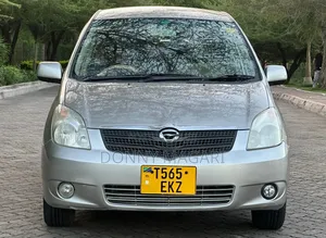 Toyota Corolla Spacio 2002 Silver