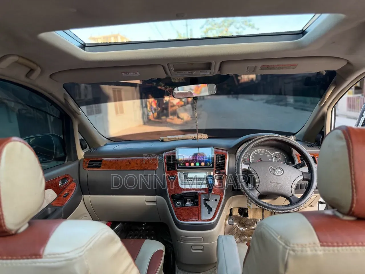 Toyota Alphard 2005 White
