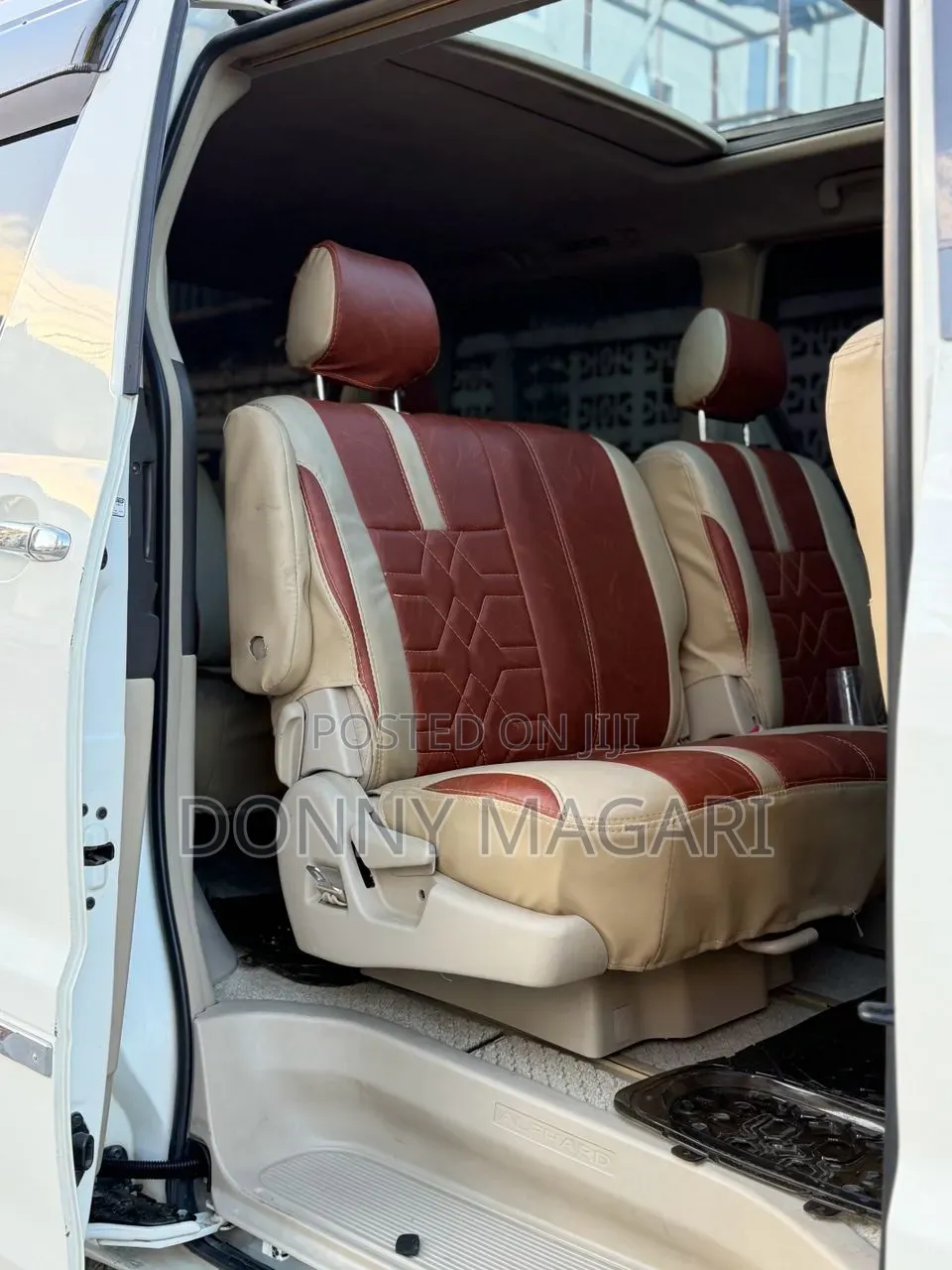 Toyota Alphard 2005 White