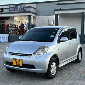 Toyota Passo 2005 Silver