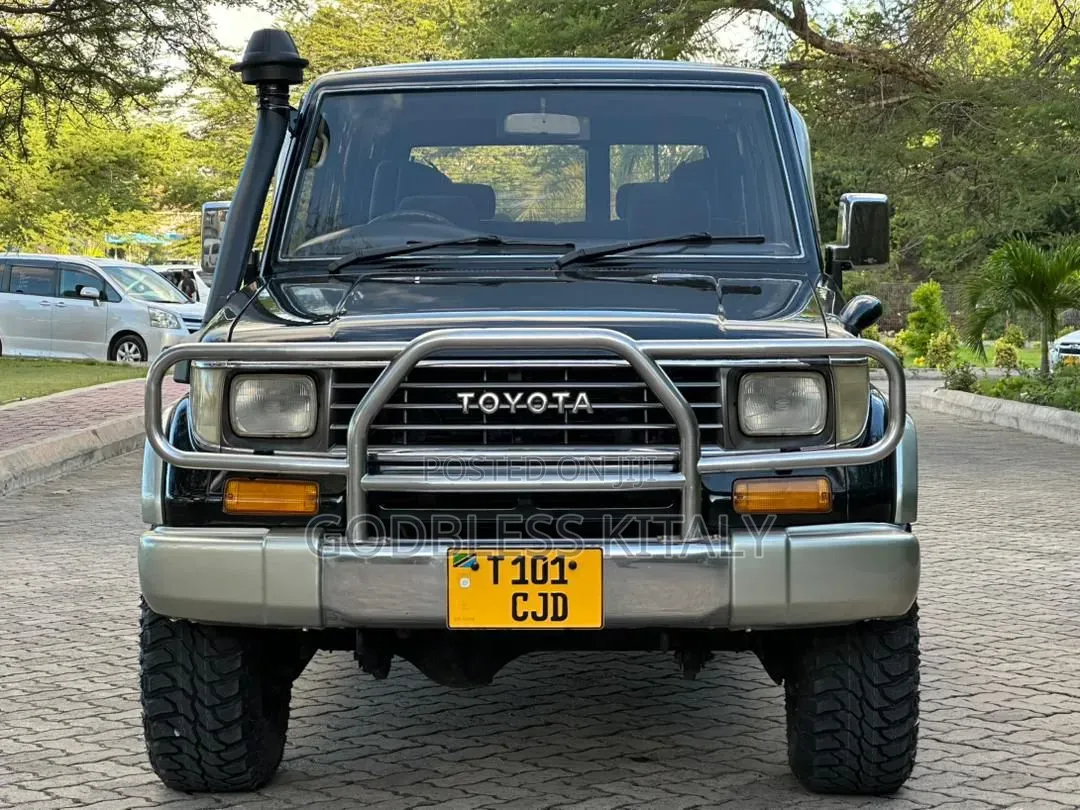 Toyota Land Cruiser Prado 1999 Blue