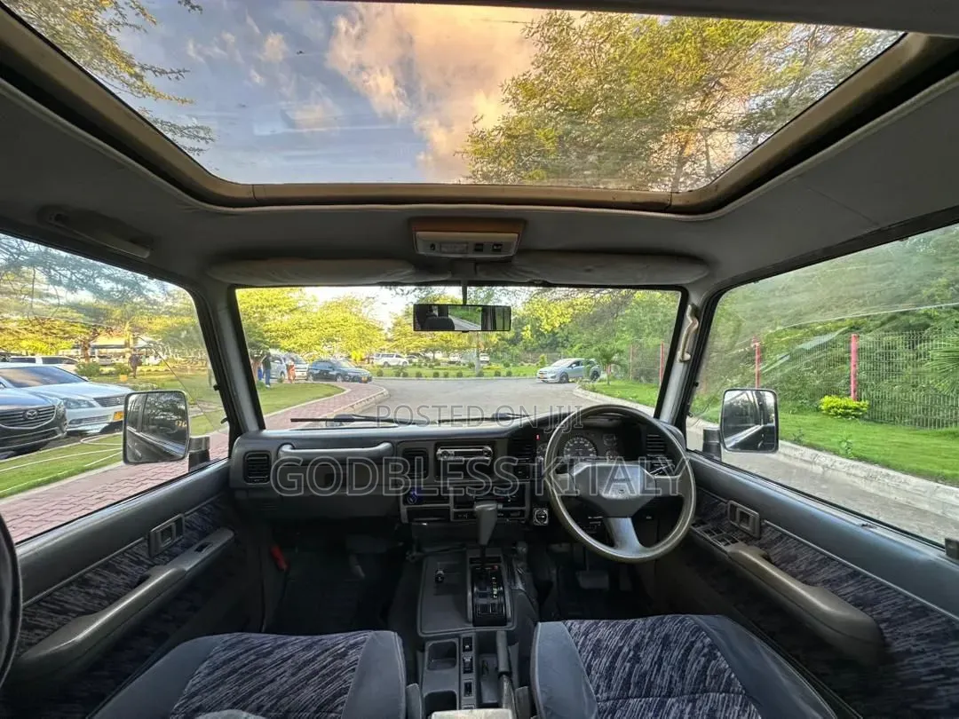 Toyota Land Cruiser Prado 1999 Blue