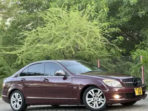 Mercedes-Benz C-Class 2008 Maroon