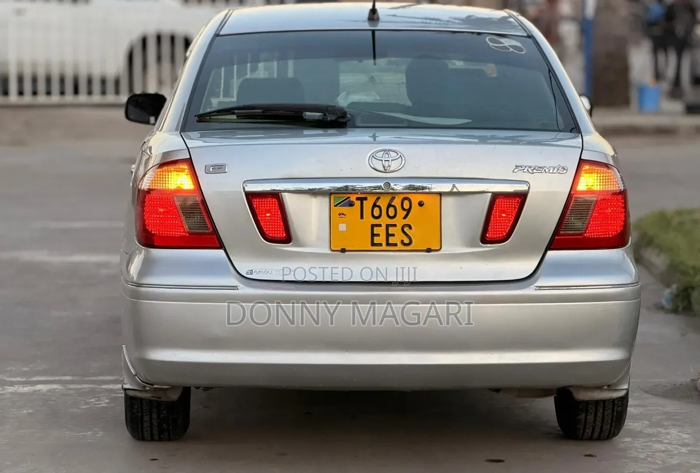 Toyota Premio 2005 Silver