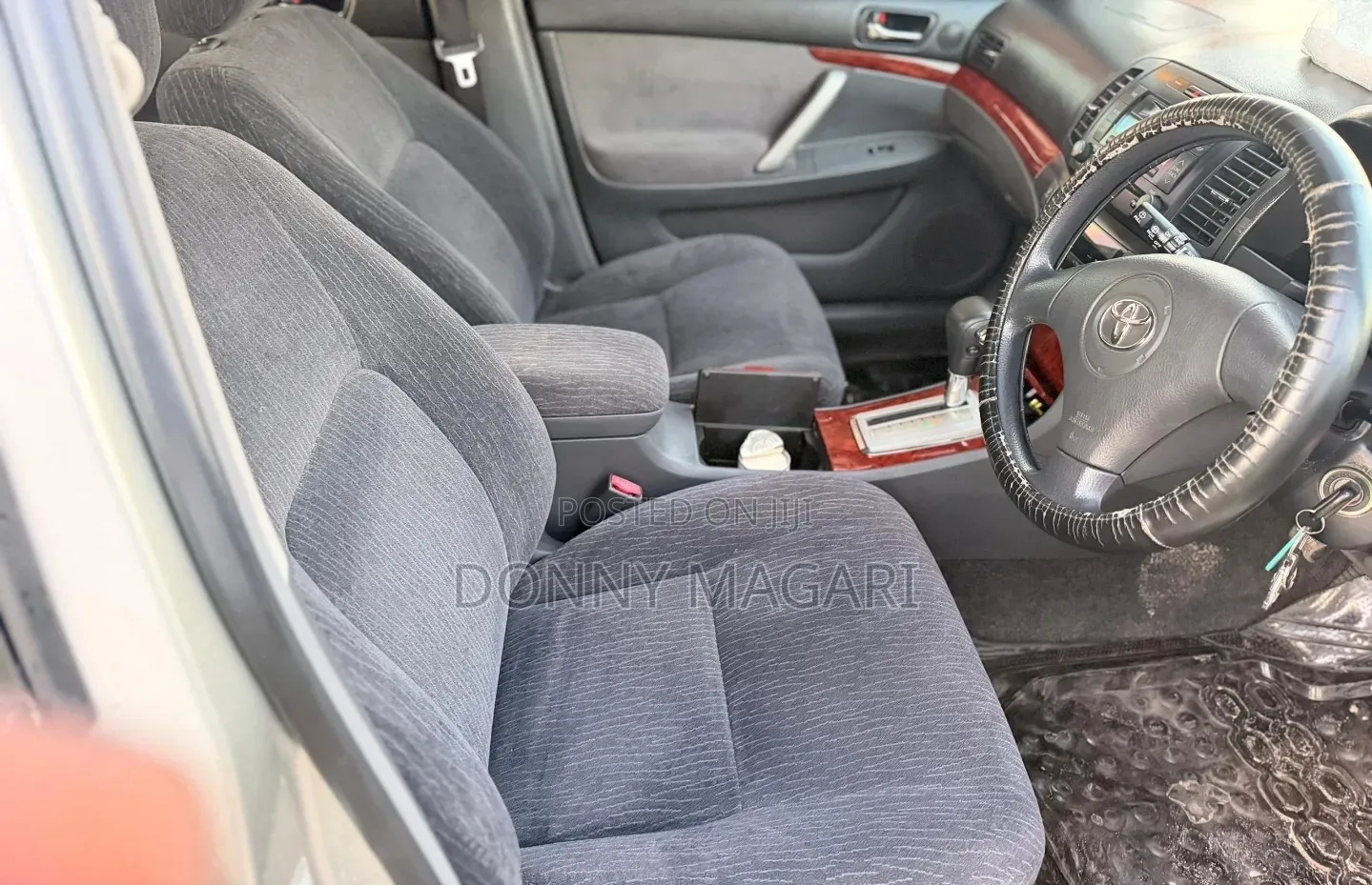Toyota Premio 2005 Silver