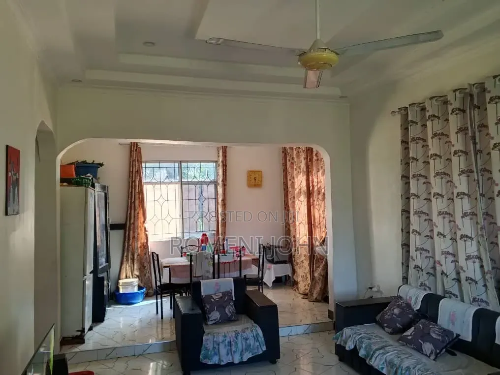 3bdrm House in Tanzania Daresalaam, Ukonga for sale