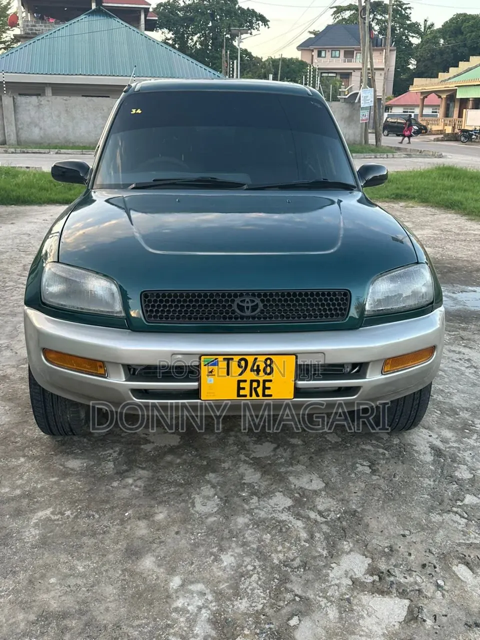 Toyota RAV4 1999 Green