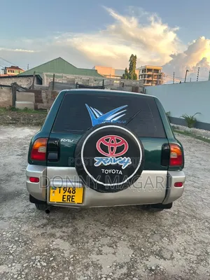 Toyota RAV4 1999 Green