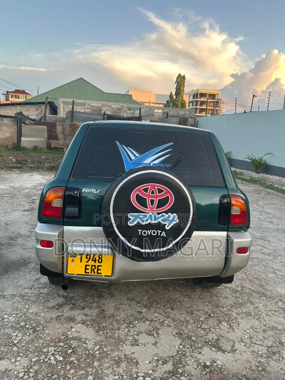Toyota RAV4 1999 Green