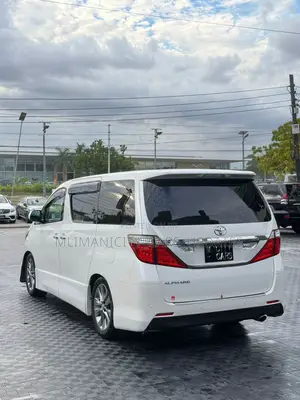 Toyota Alphard 2.4 Petrol AWD 2010 White