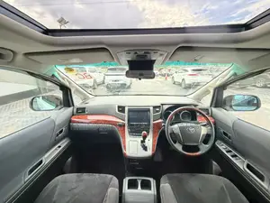 Toyota Alphard 2.4 Petrol AWD 2010 White