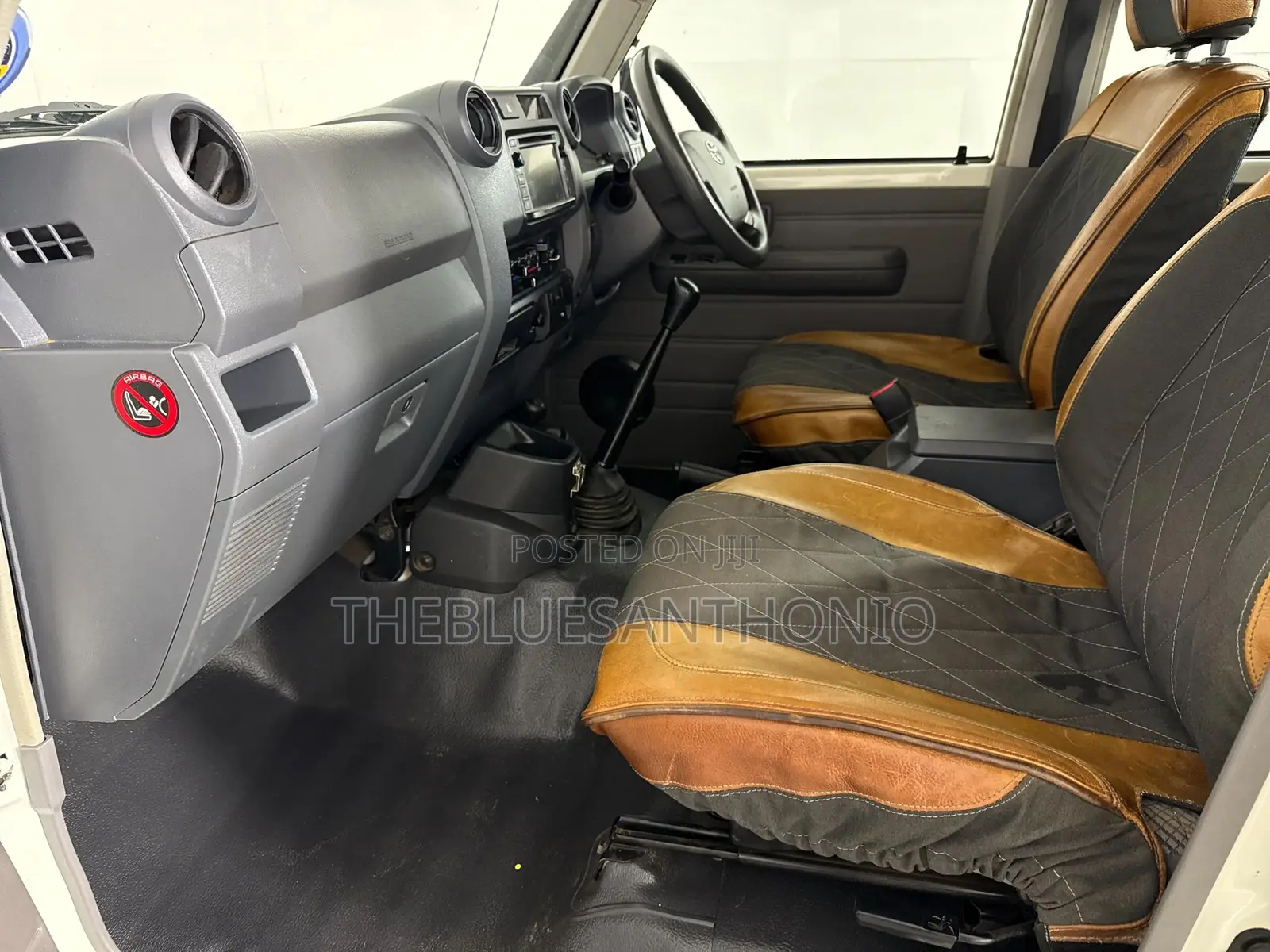 Toyota Land Cruiser 2016 White