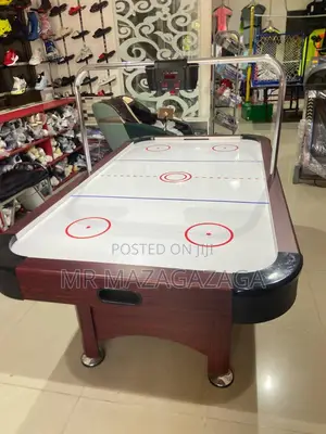 Air Hockey Table