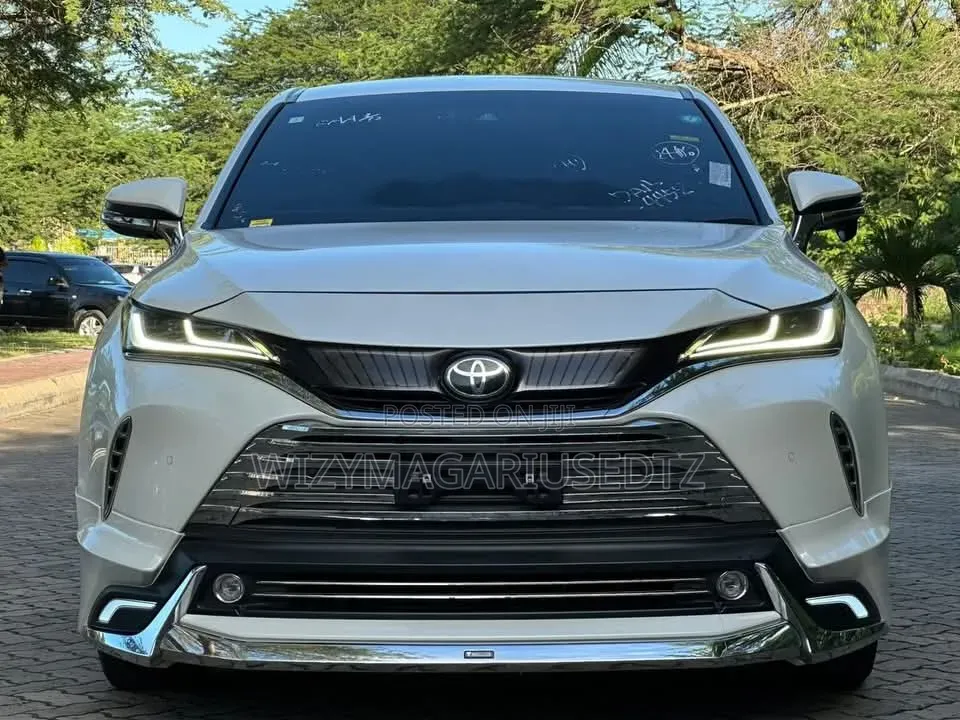 Toyota Harrier Z 2021 Ivory