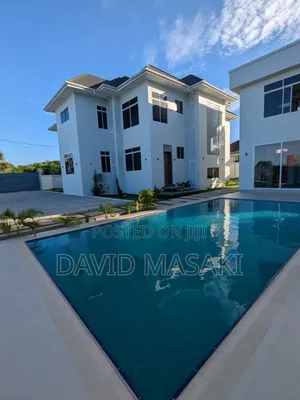4bdrm Villa in Luxury Home, Mbezi Beach for sale