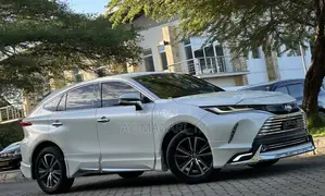Toyota Harrier 2021 White