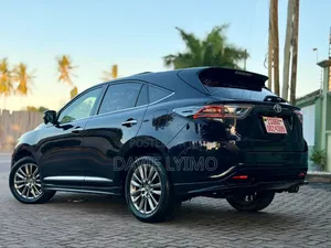 Toyota Harrier 2.0 2016 Ivory