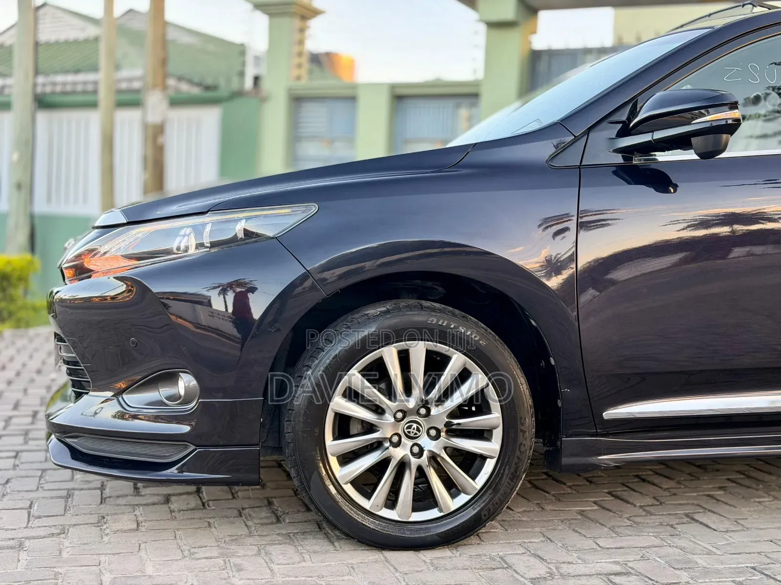 Toyota Harrier 2.0 2016 Ivory