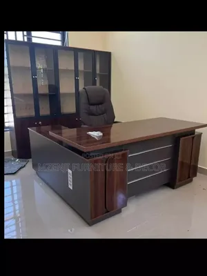 Executive Office Table +Wardrobe+ Boss Chair