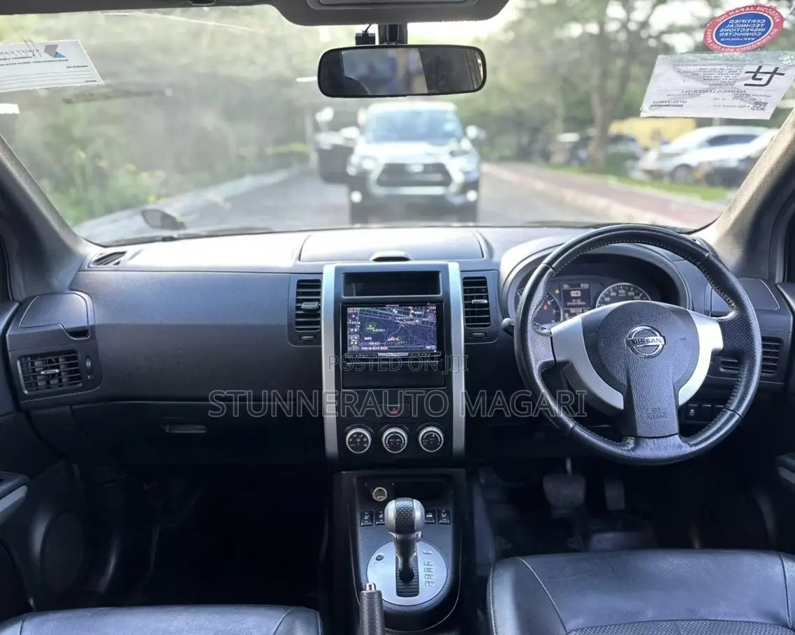 Nissan X-Trail 2012 Matt Black
