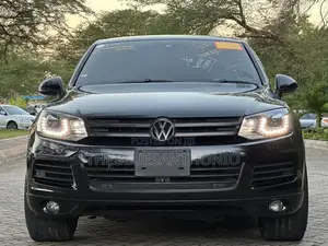 Volkswagen Touareg 2011 Black