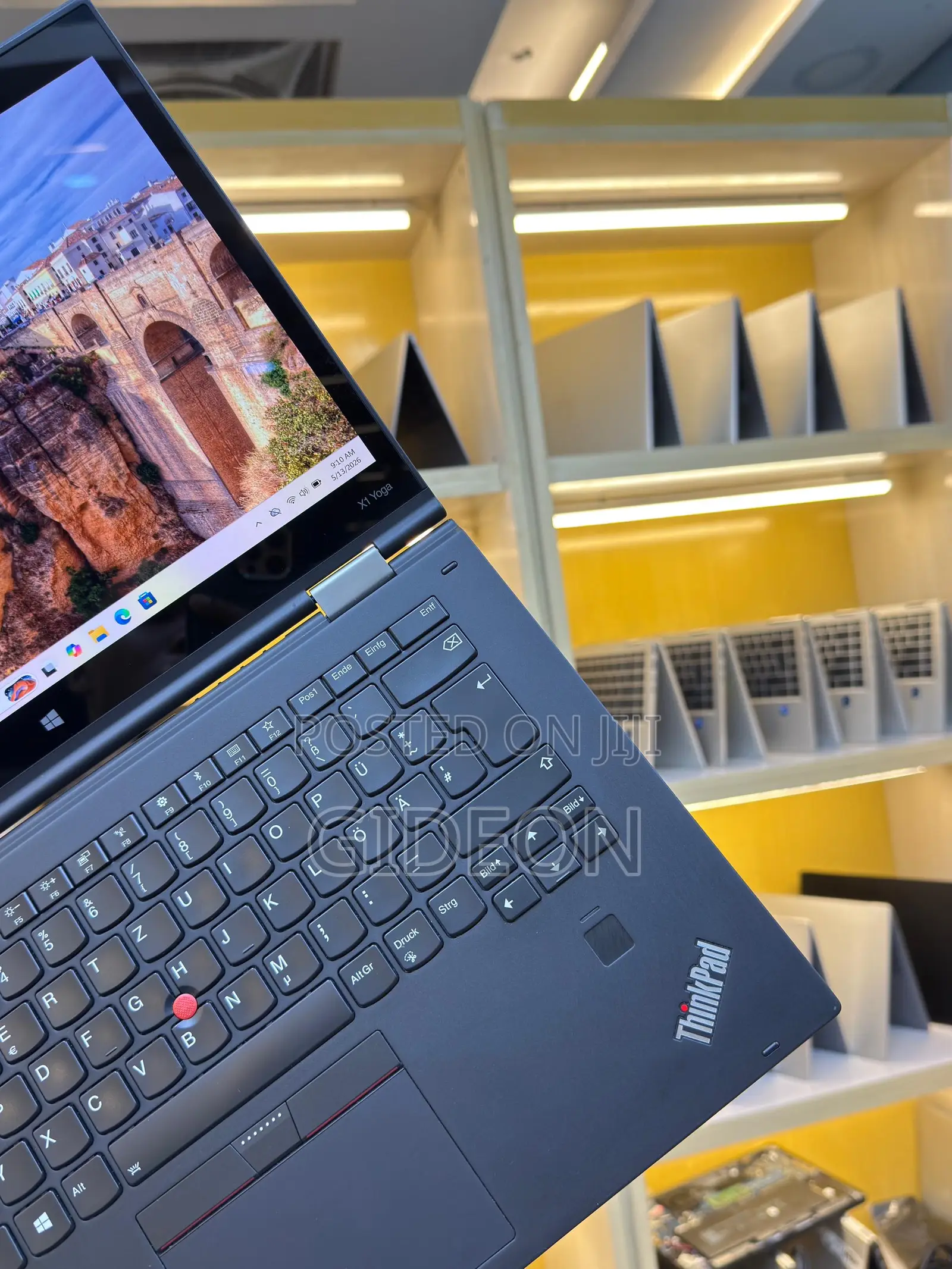 Laptop Lenovo ThinkPad X1 Yoga 16GB Intel Core i7 SSD 256GB
