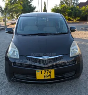 Toyota Ractis 2006 Black