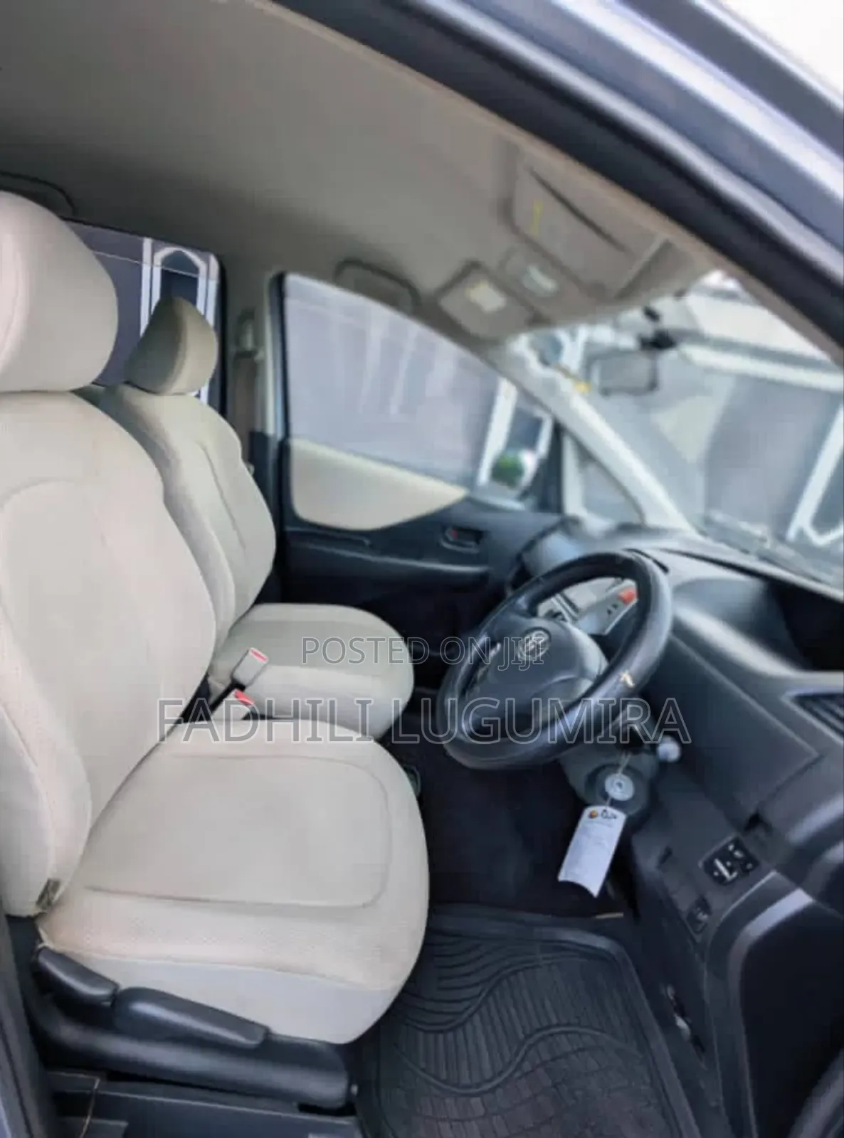 Toyota Ractis 2007 Gray
