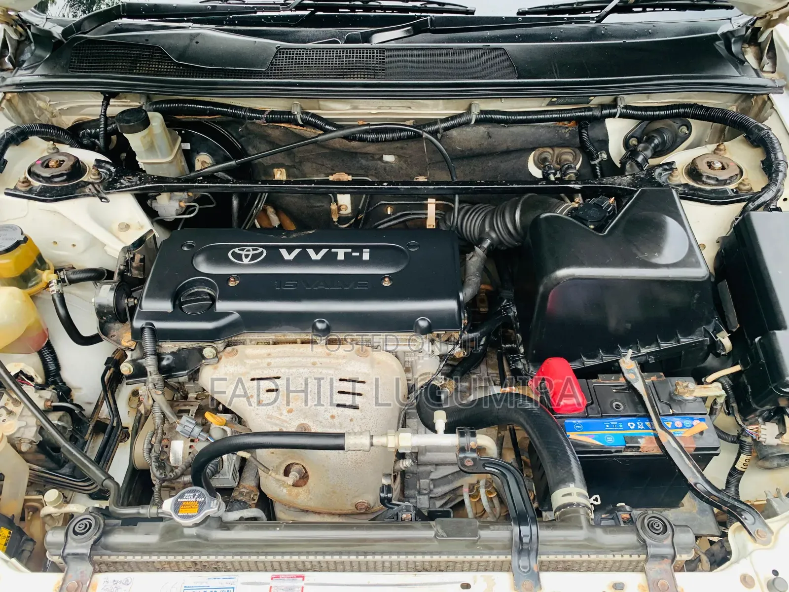 Toyota Kluger 2004 White